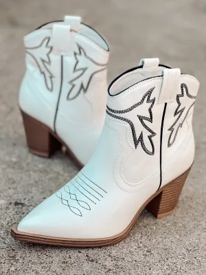 Alejo Booties