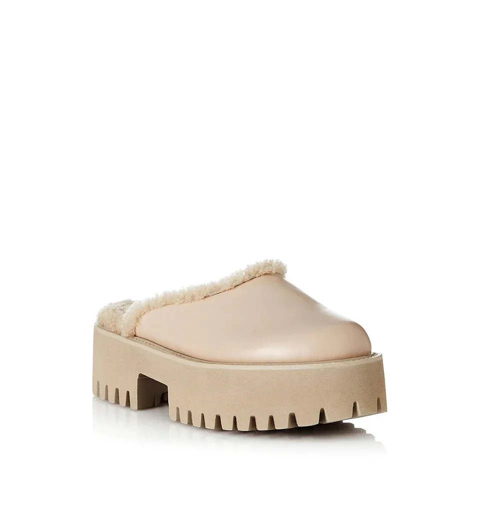 ALIAS MAE Womens Quinny Cream Shearling Leather Slides