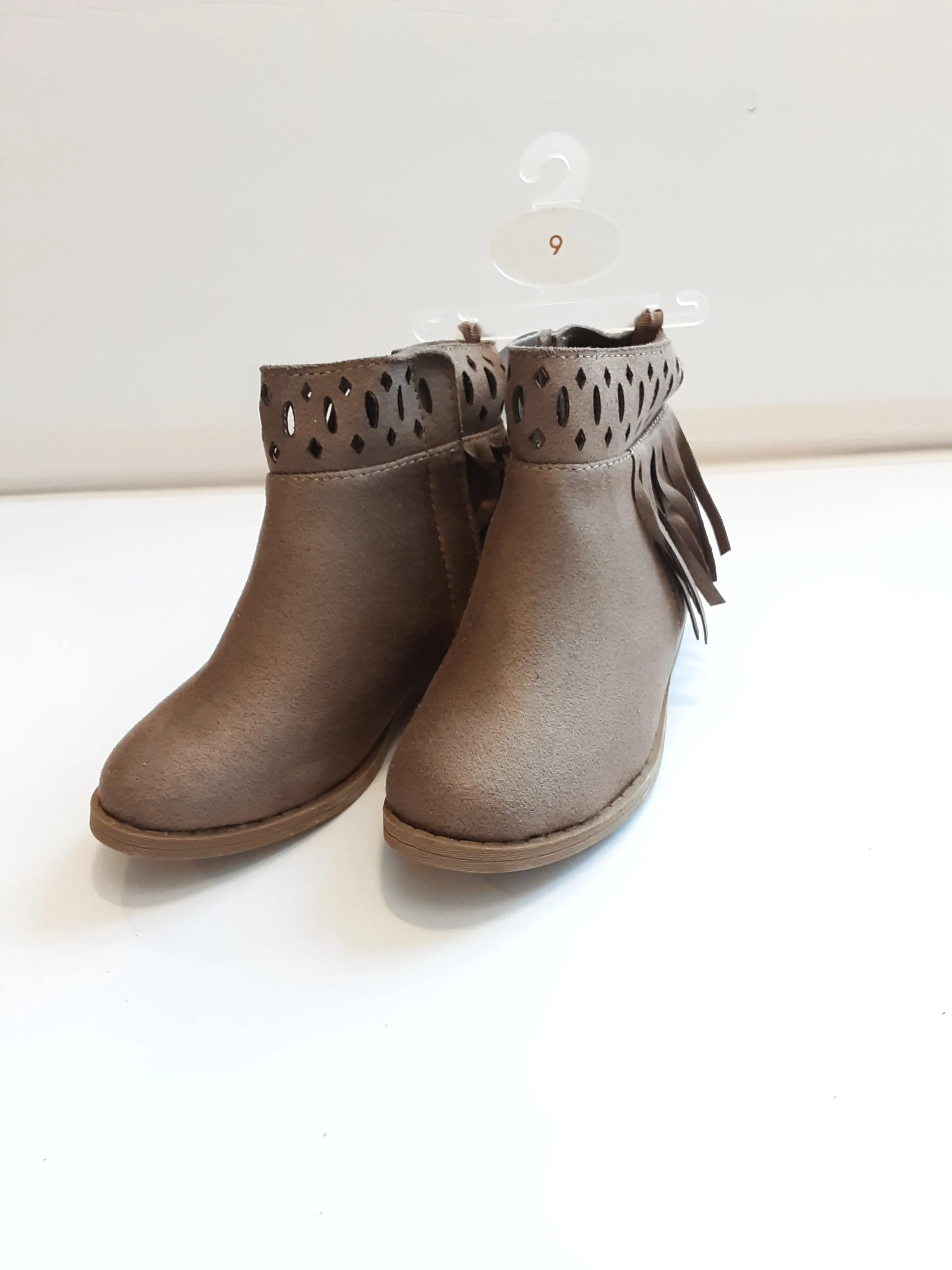 Baby Deer Suede Cloth Ankle Bootie