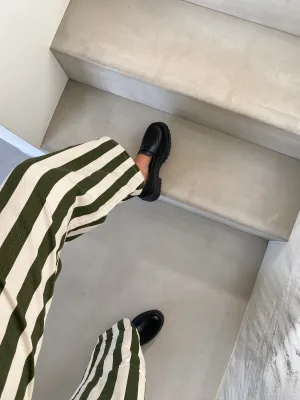 Black Moccasins