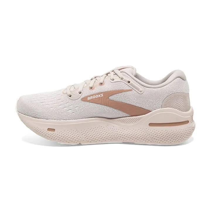 BROOKS GHOST MAX WOMEN'S MEDIUM AND WIDE - FINAL SALE!