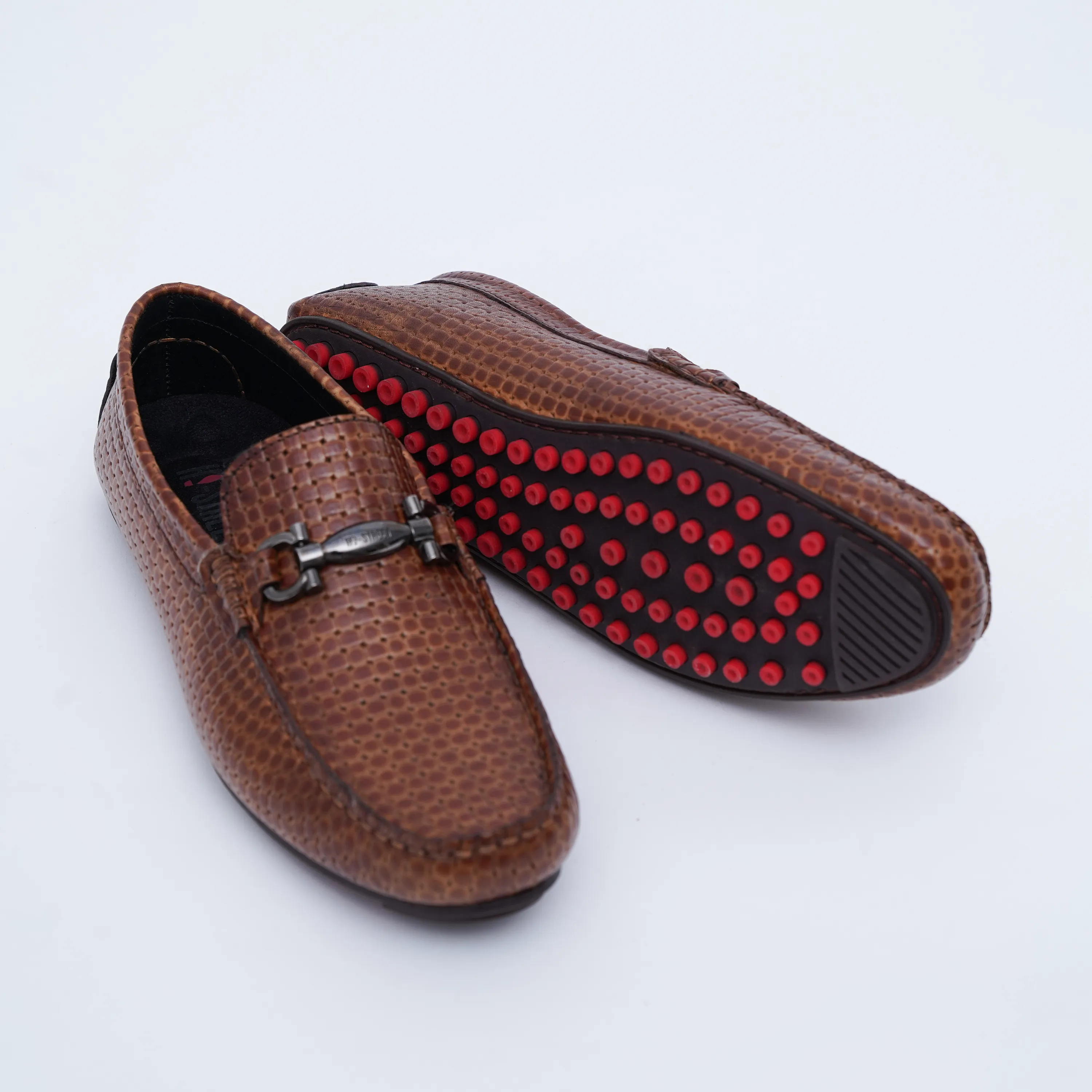 BROWN LEATHER EMBOSSED MOCCASIN