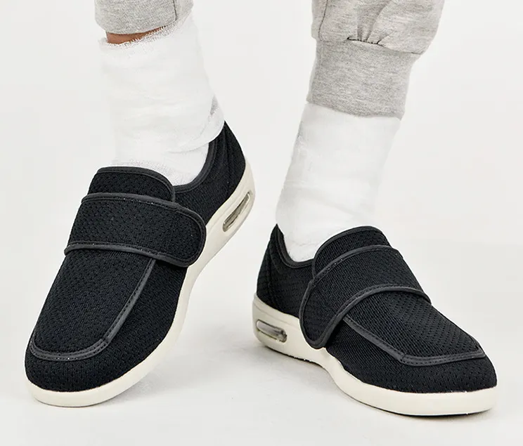 Cuzcare Wide Diabetic Shoes For Swollen Feet-NW036