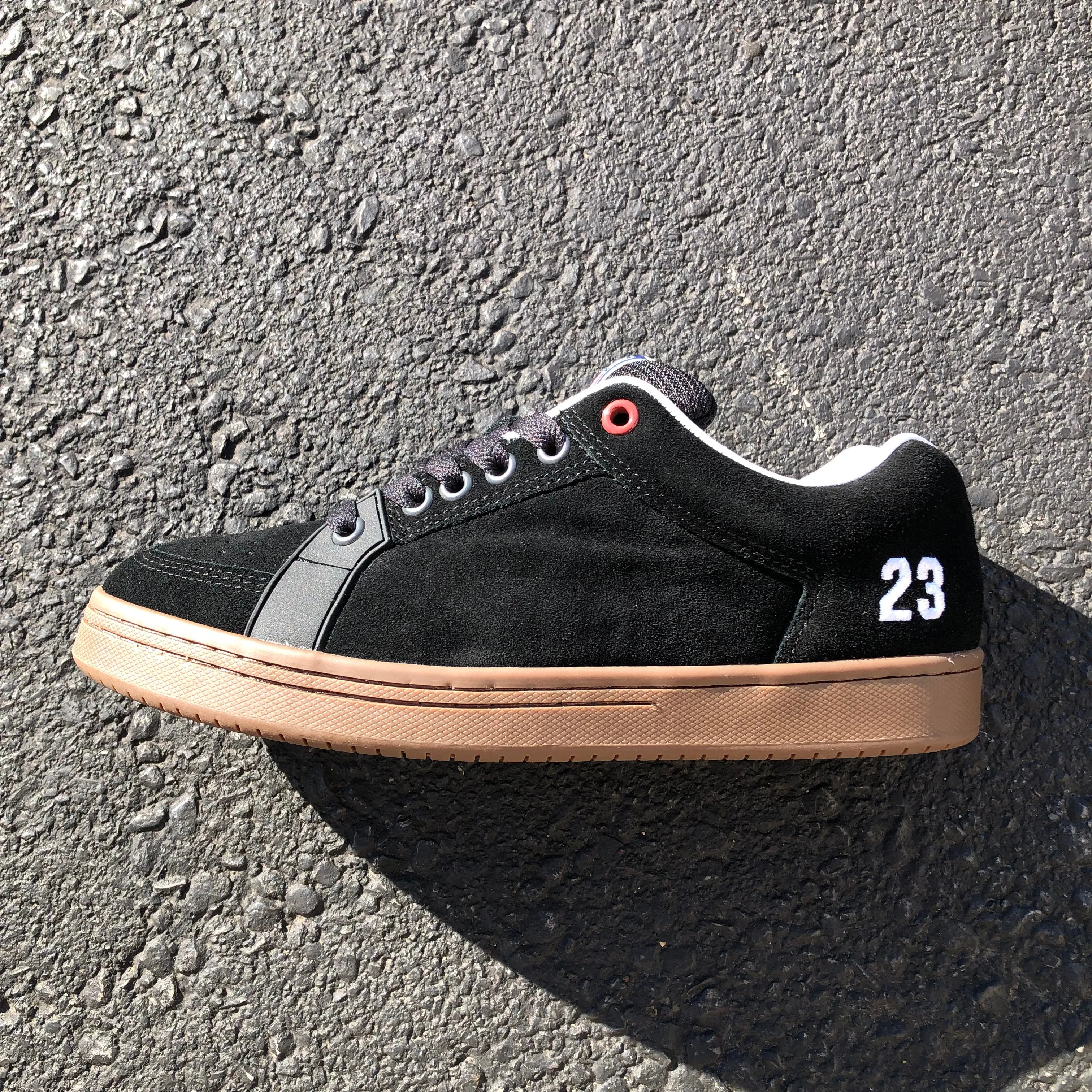 Etnies SAL23 x SSD (Black/Gum)