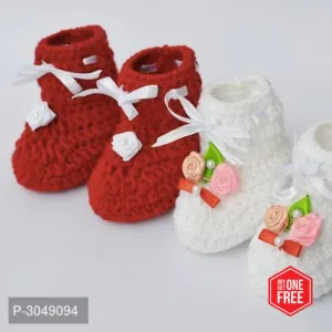 Long Lasting Multicoloured Woven Design Wool Kid's Booties(2 Pairs)