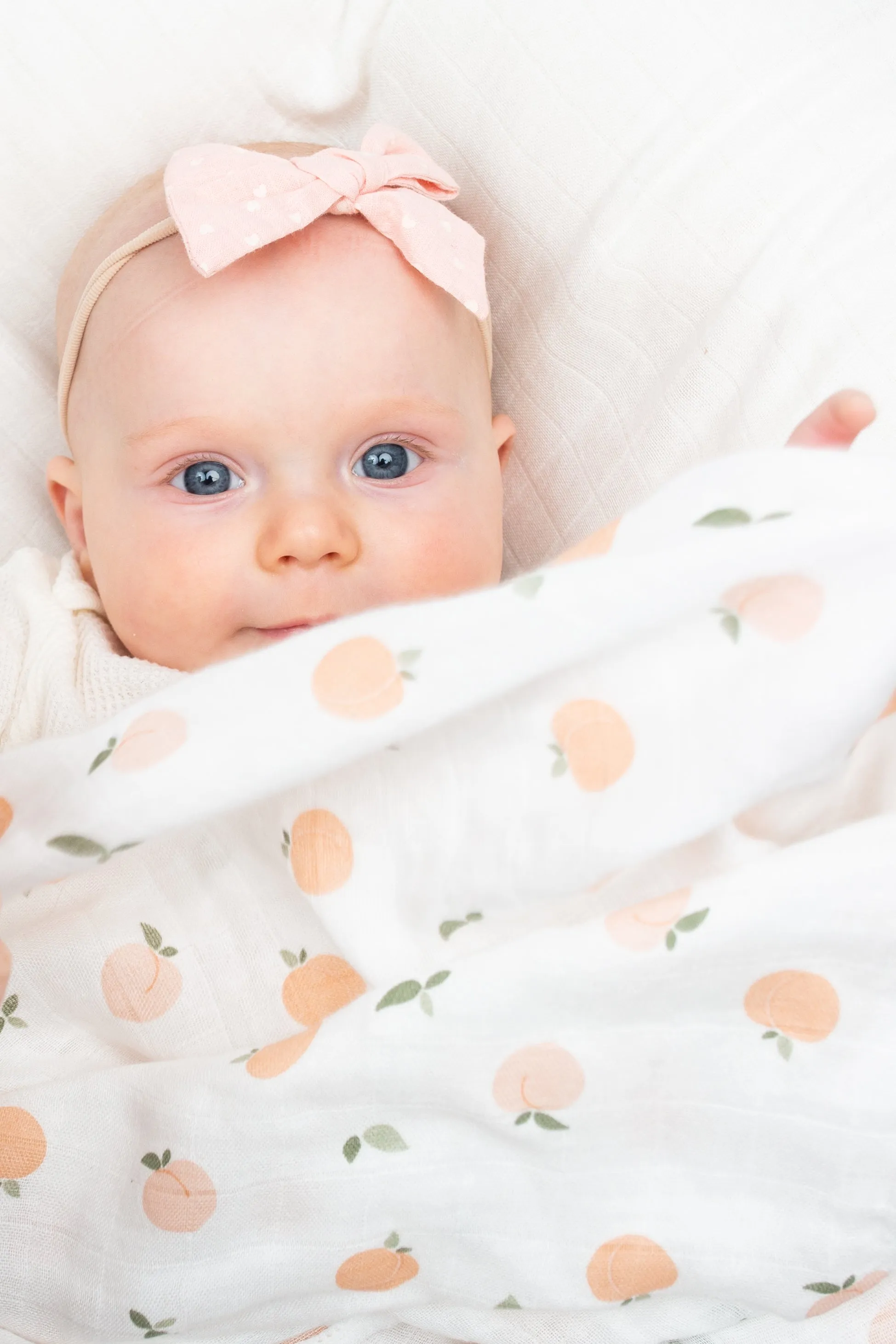 Lulujo - Bamboo Hat and Swaddle Blanket - Peaches