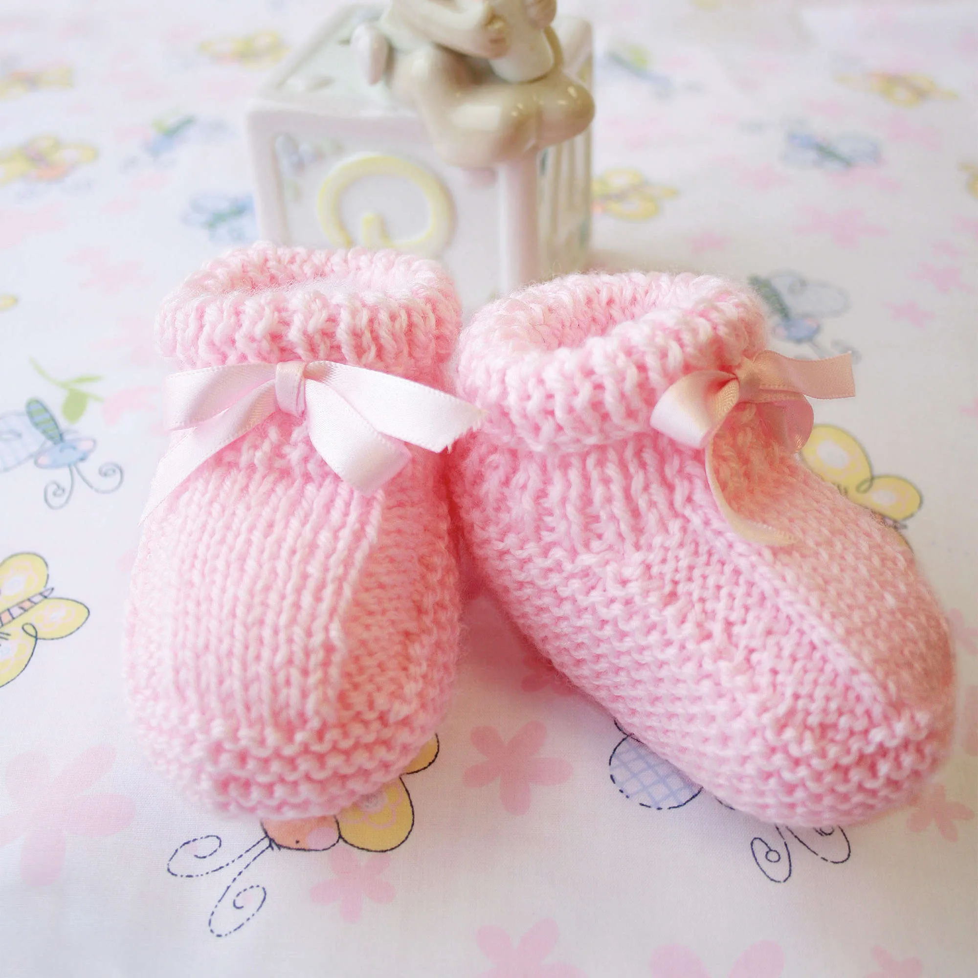 Patons Knit Beehive Booties