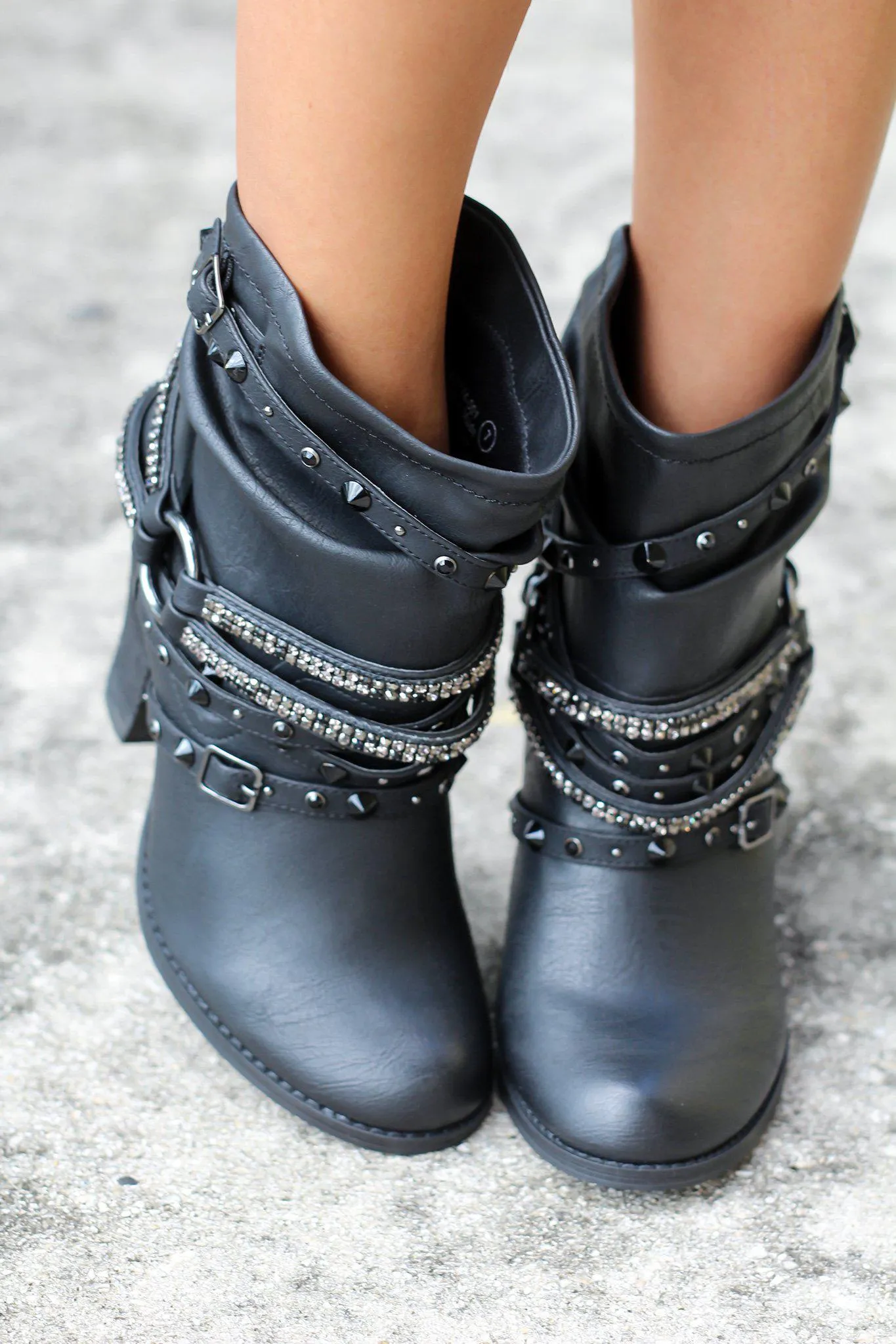 Sierra Black Booties