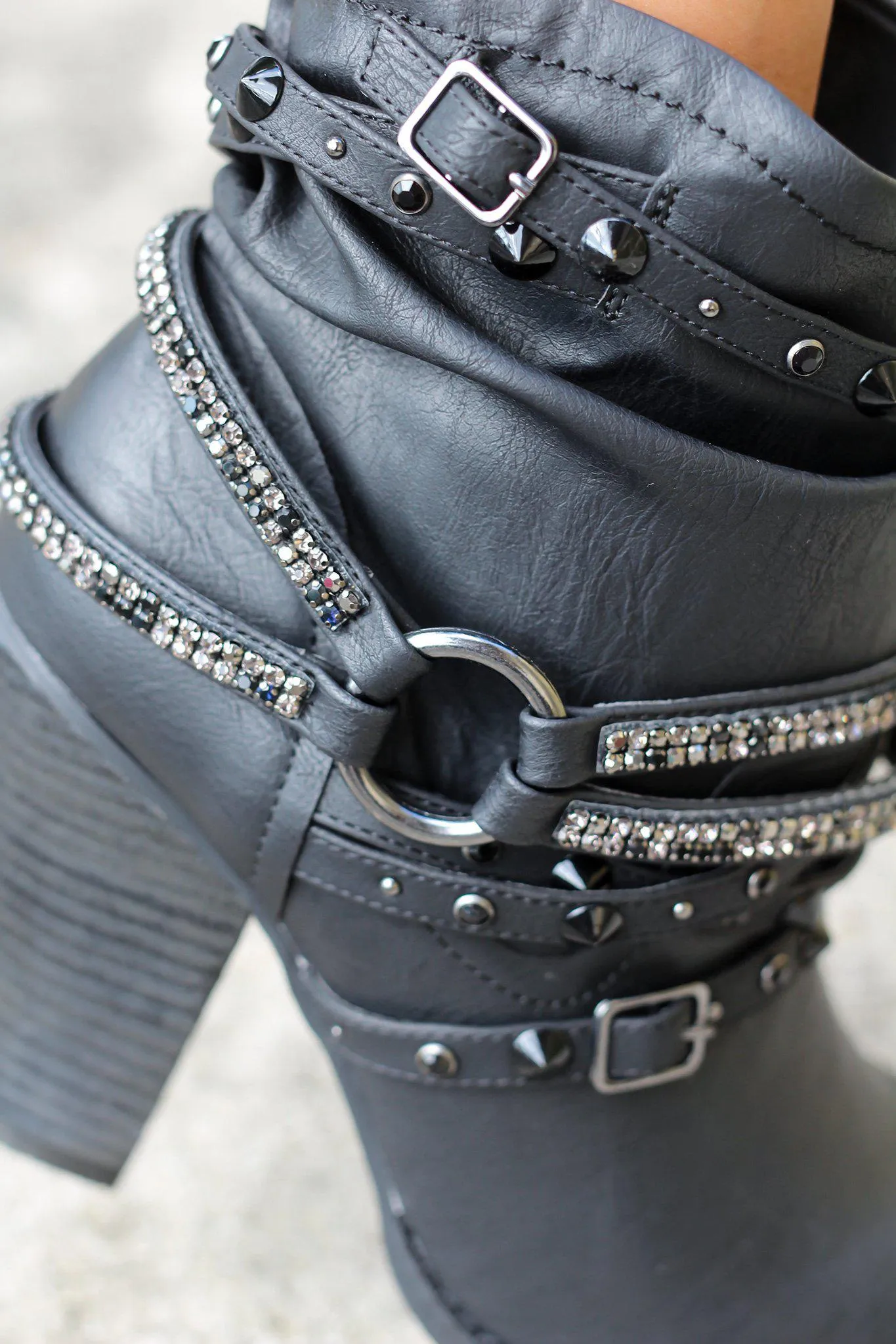 Sierra Black Booties