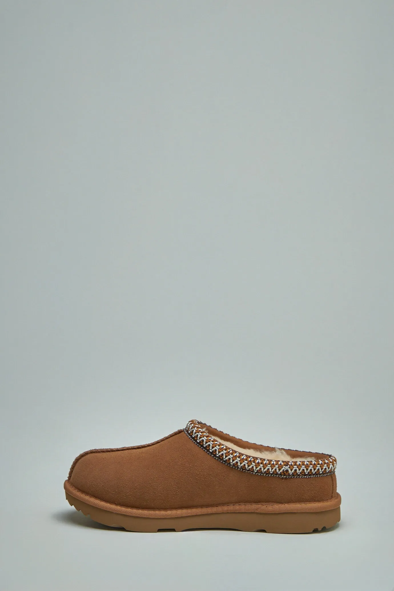 Tasman II chestnut
