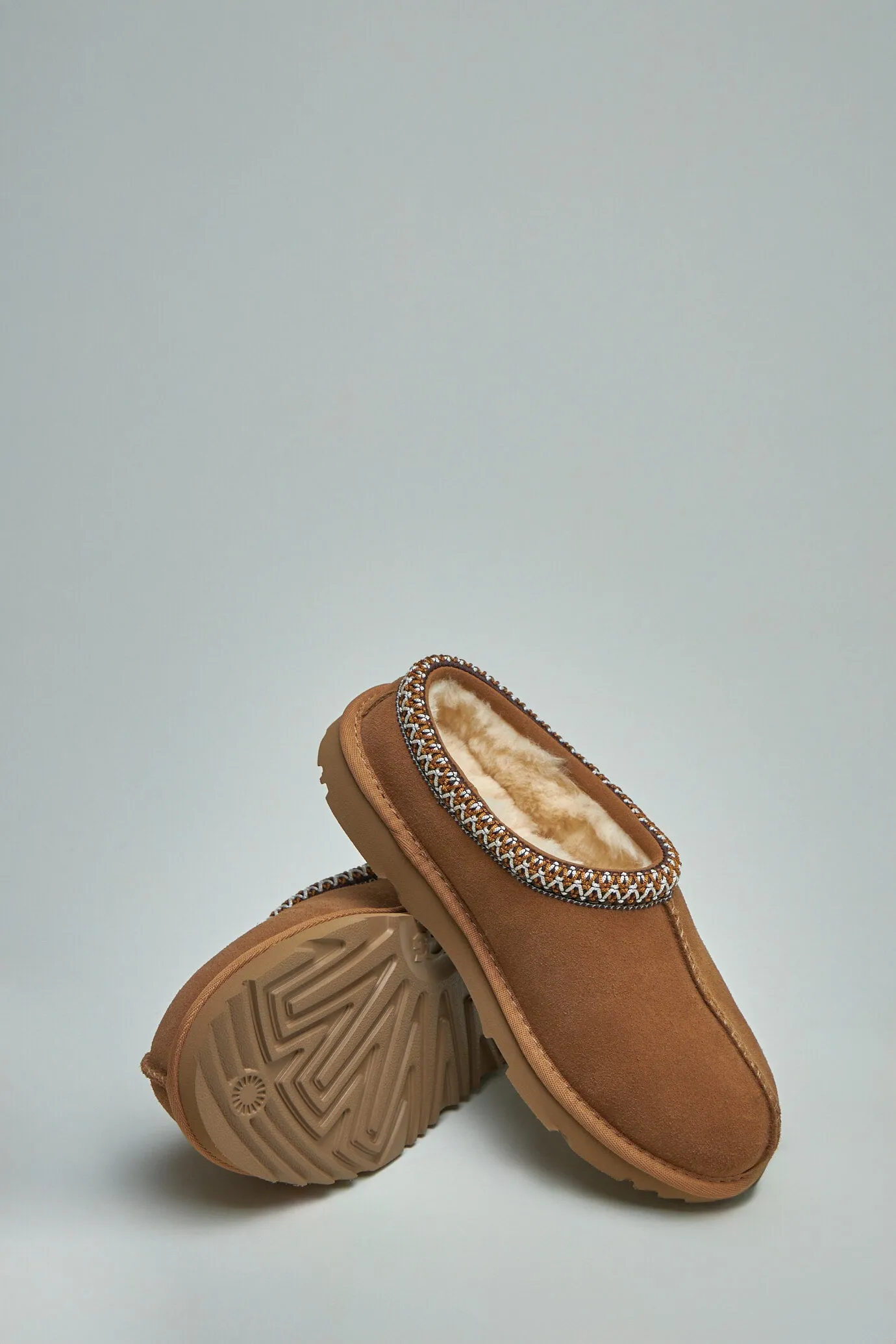 Tasman II chestnut