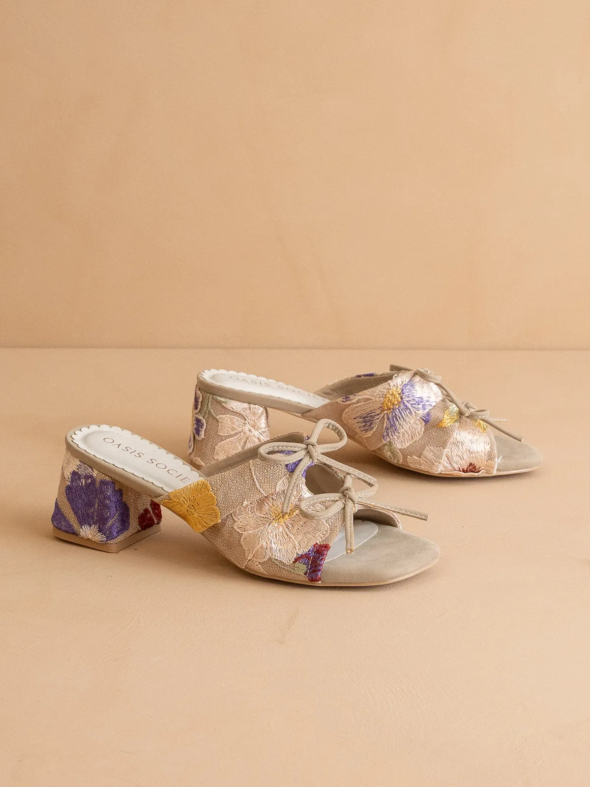 The Emerald | Floral Double Bow Peep Hole Sandal
