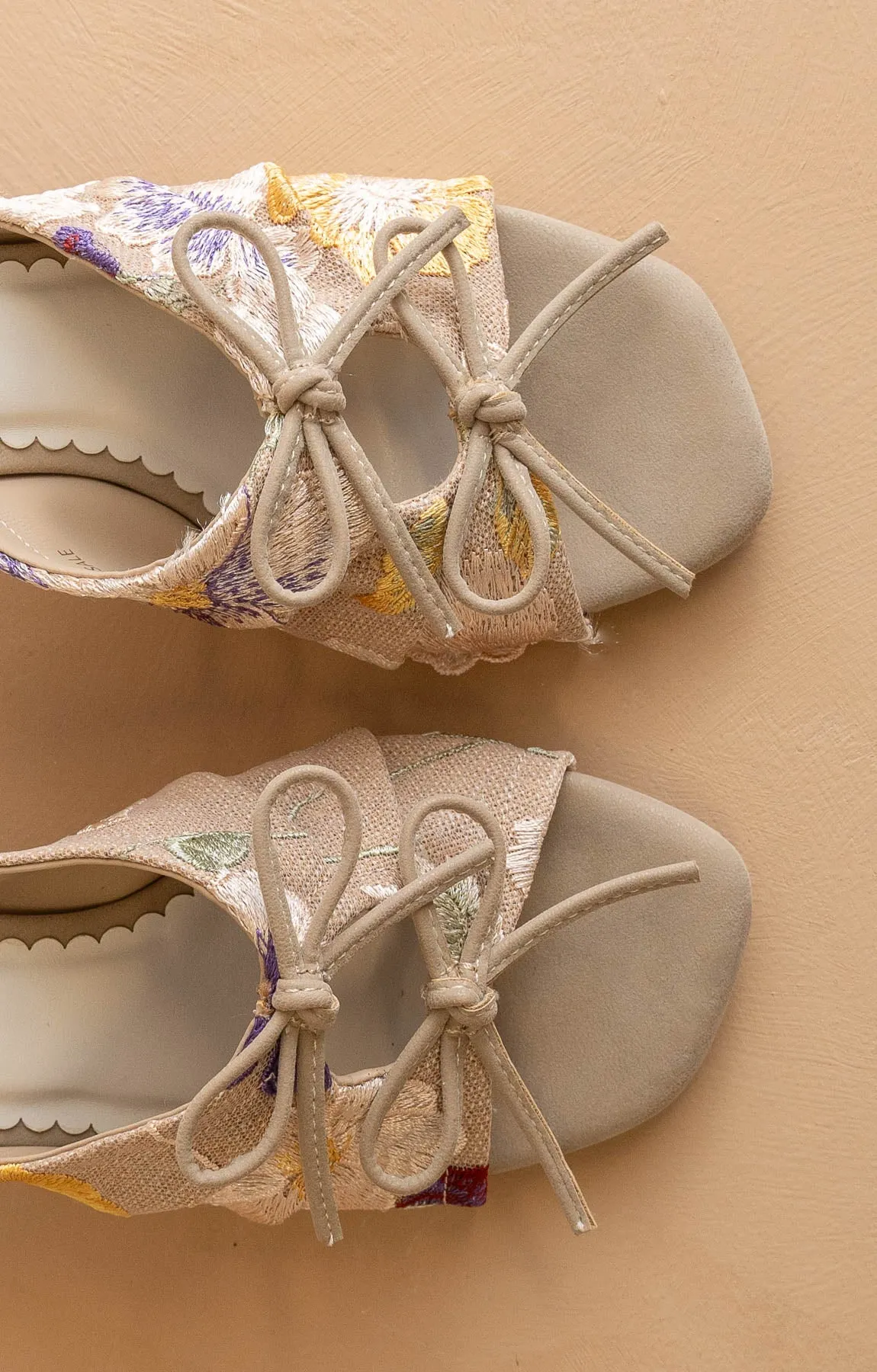 The Emerald | Floral Double Bow Peep Hole Sandal