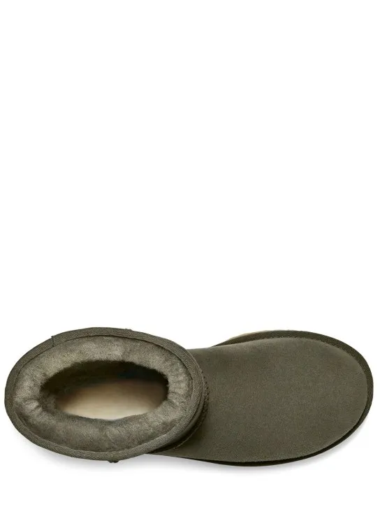 Ugg   10mm Classic Short II shearling boots 