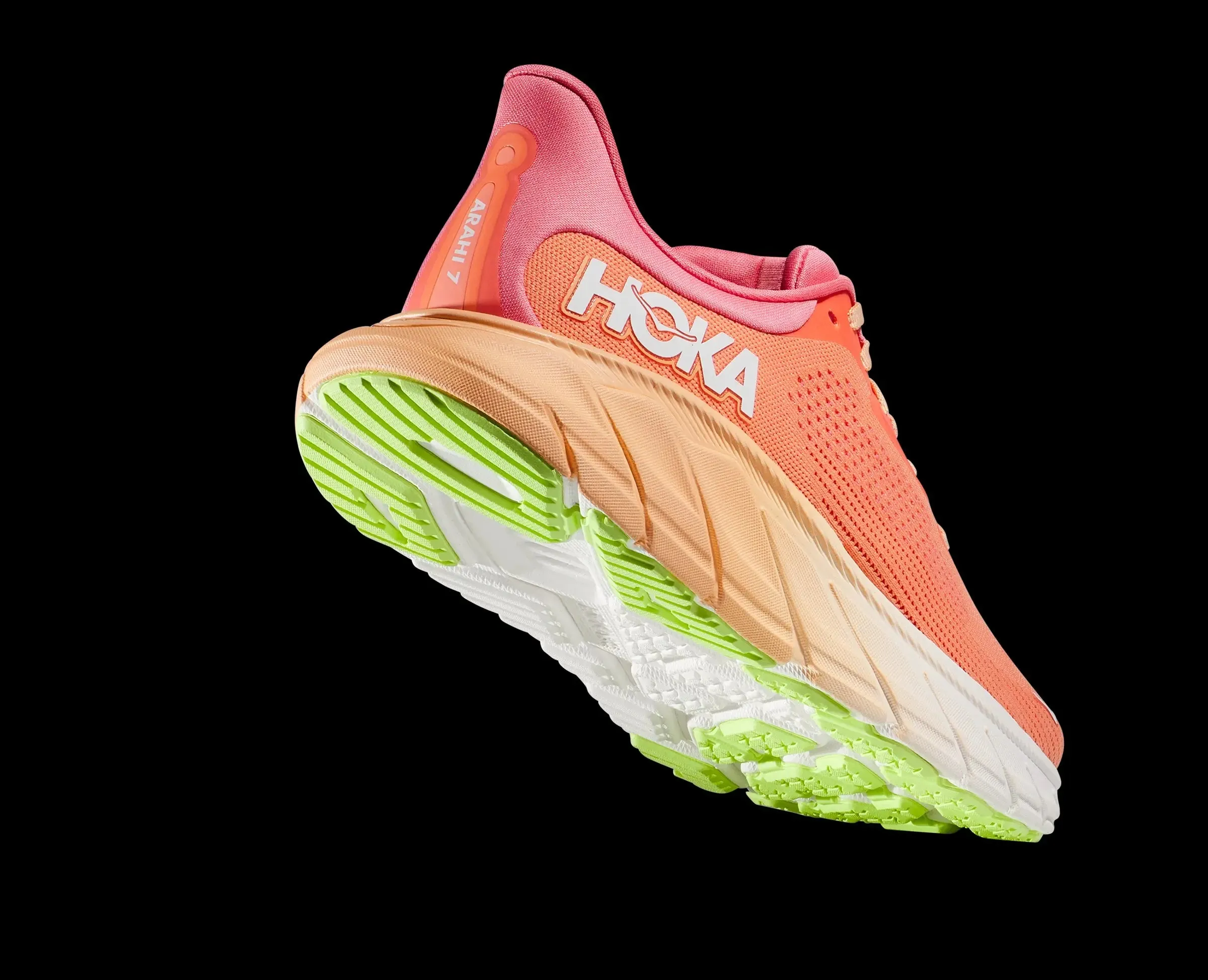 Women's Arahi 7