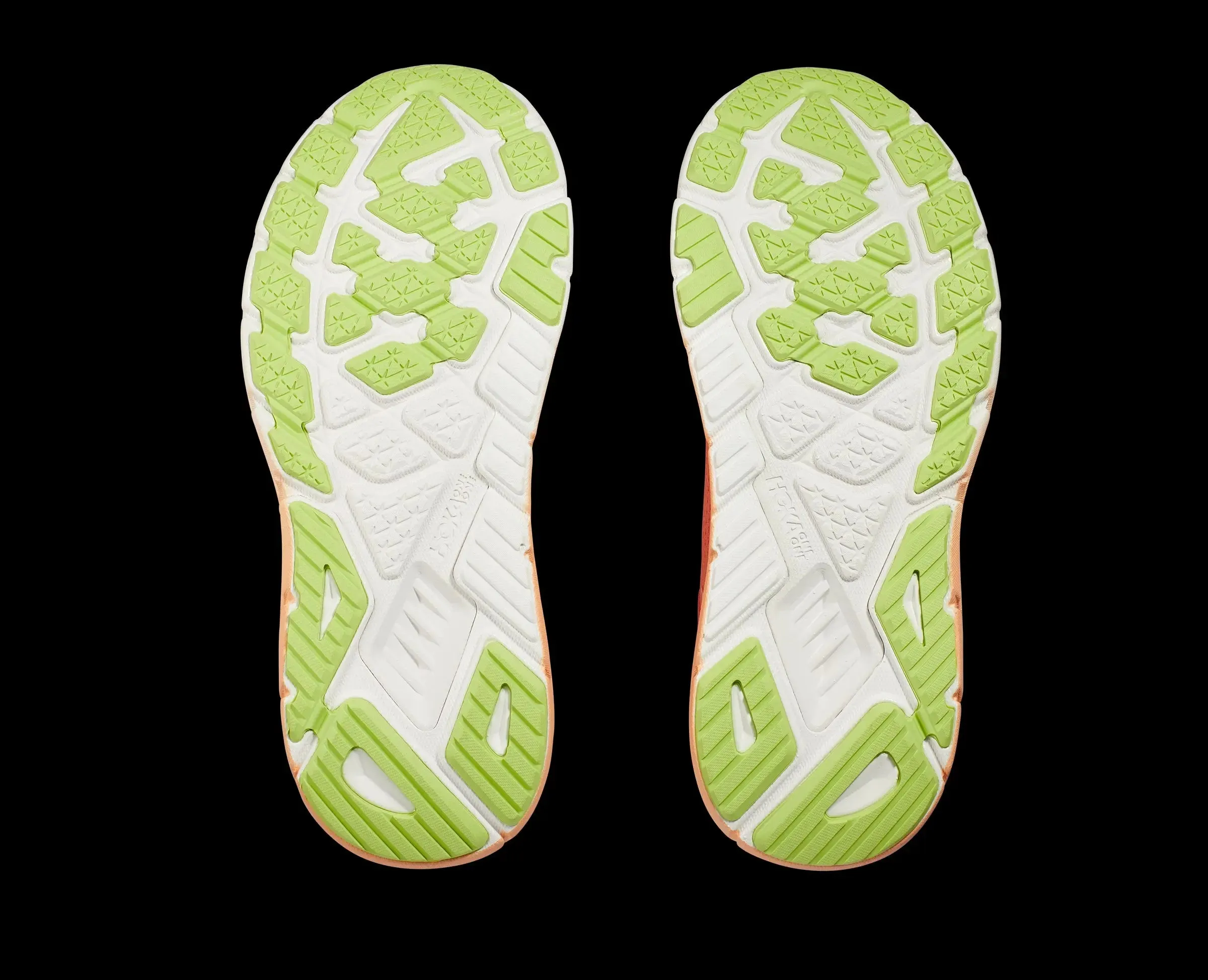 Women's Arahi 7