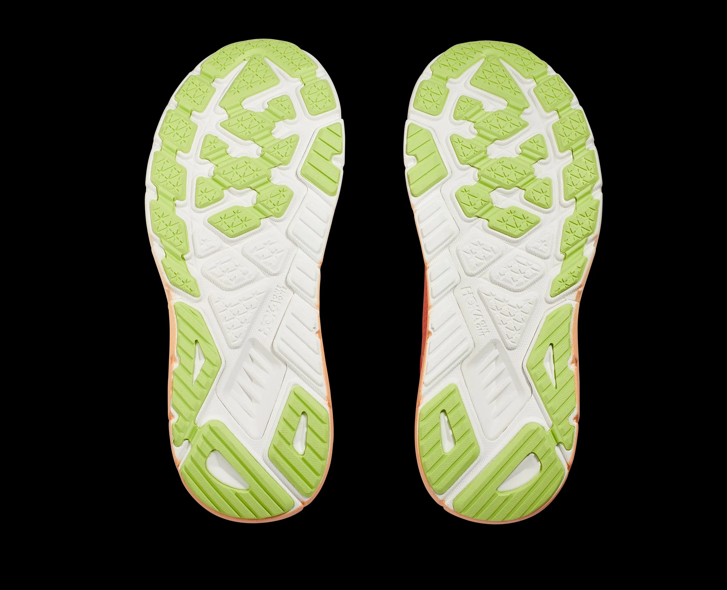 Women's Arahi 7